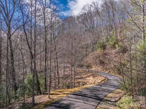 33 High Point Trail Brevard NC 28712