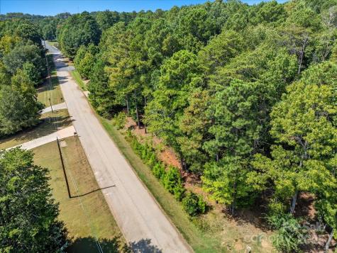 6860 Pine Moss Lane Lake Wylie SC 29710