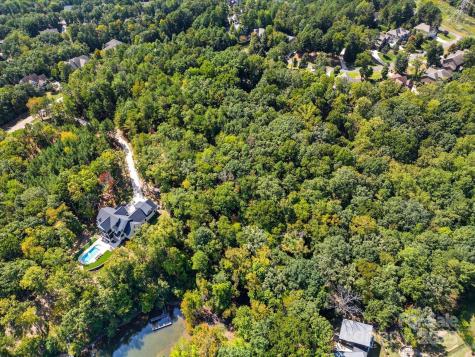 6860 Pine Moss Lane Lake Wylie SC 29710