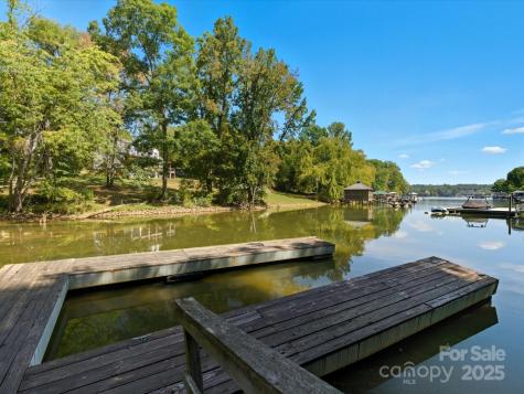 6860 Pine Moss Lane Lake Wylie SC 29710