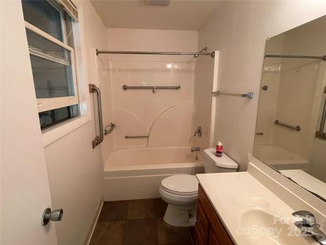 930 Copperhead Cove Sylva NC 28779