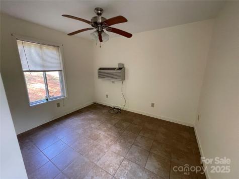 930 Copperhead Cove Sylva NC 28779