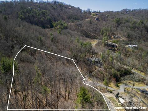 17 Franklin Trace Drive Asheville NC 28804