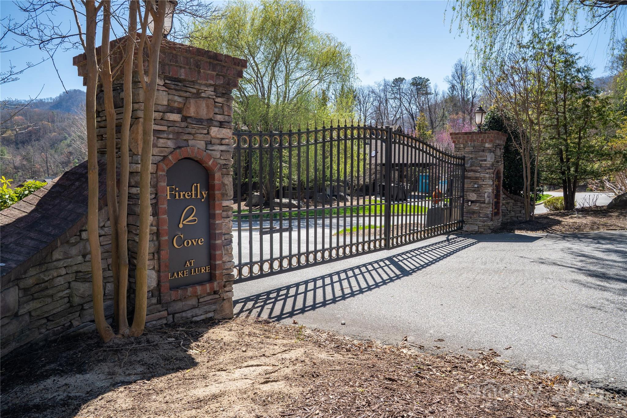 126 Kellerman Point Lake Lure NC 28746