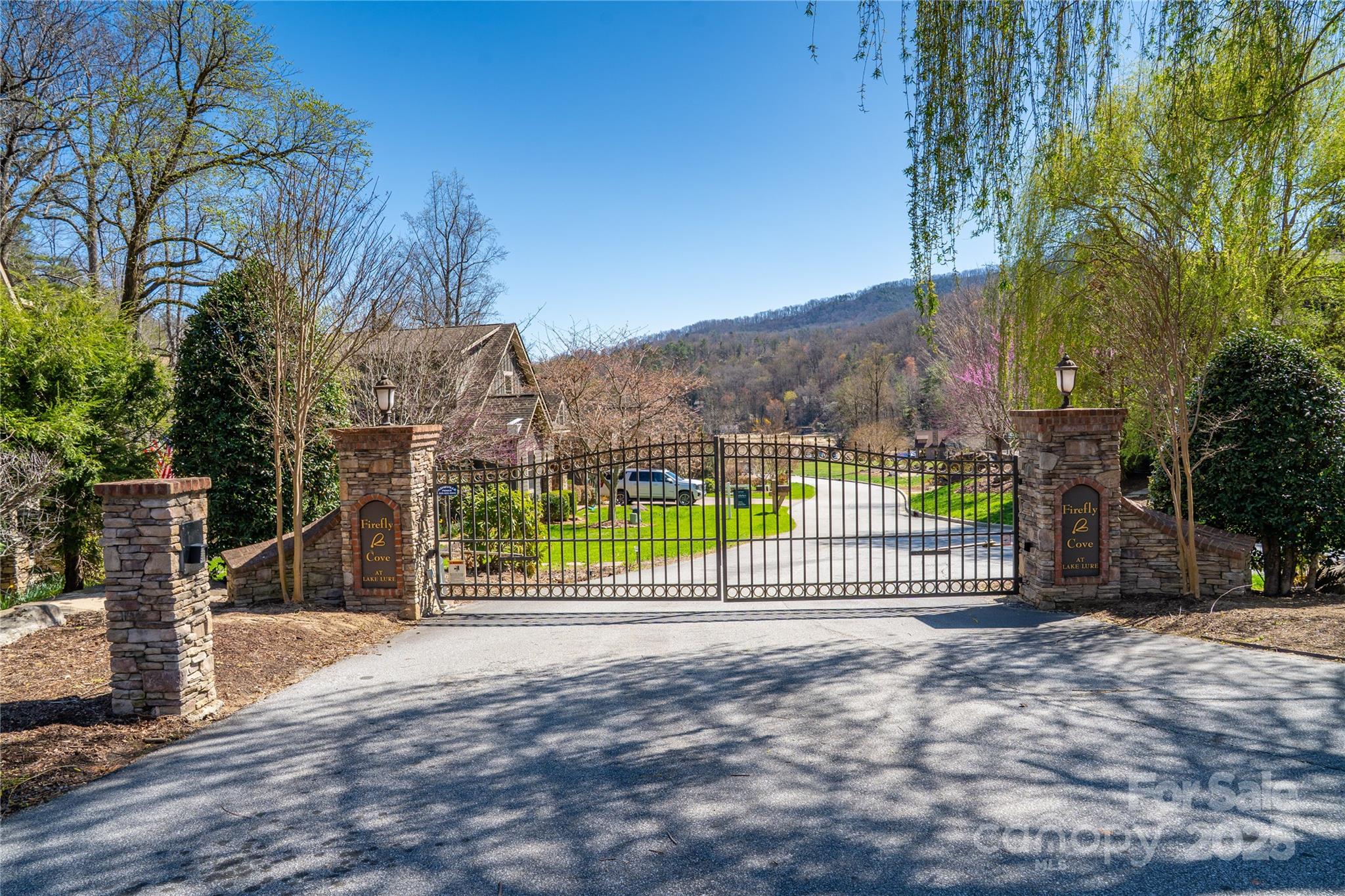 126 Kellerman Point Lake Lure NC 28746