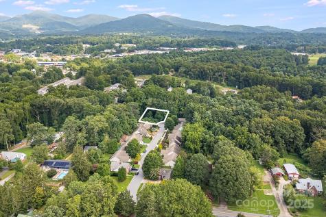 14 Catalina Court Asheville NC 28806