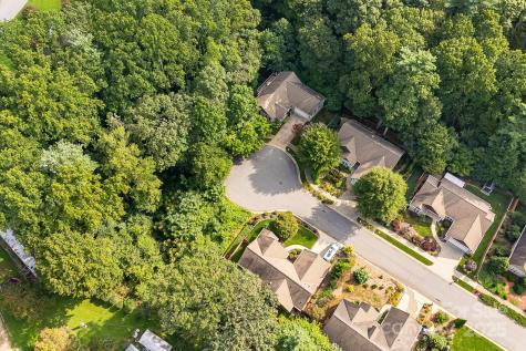 14 Catalina Court Asheville NC 28806
