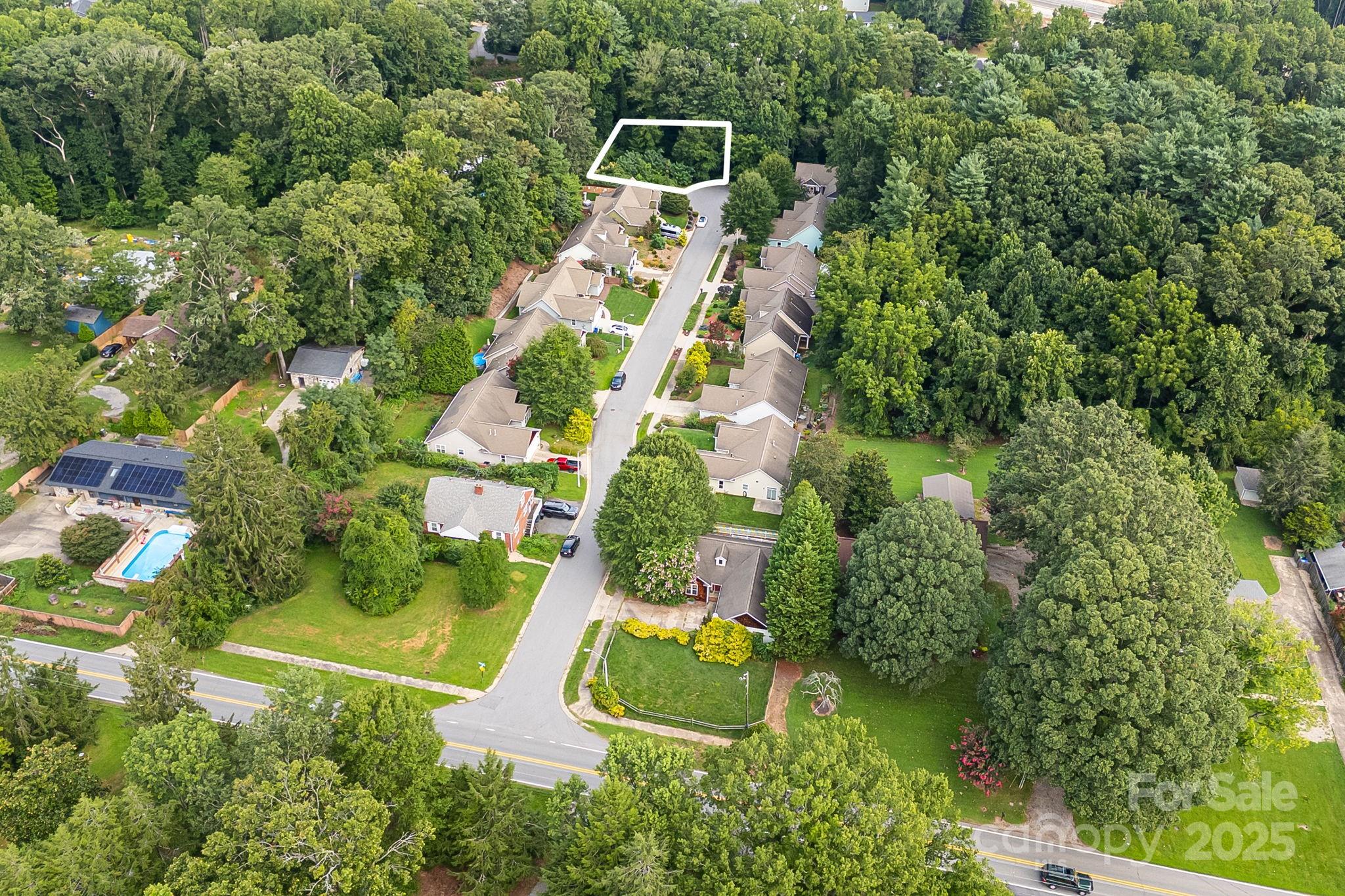 14 Catalina Court Asheville NC 28806