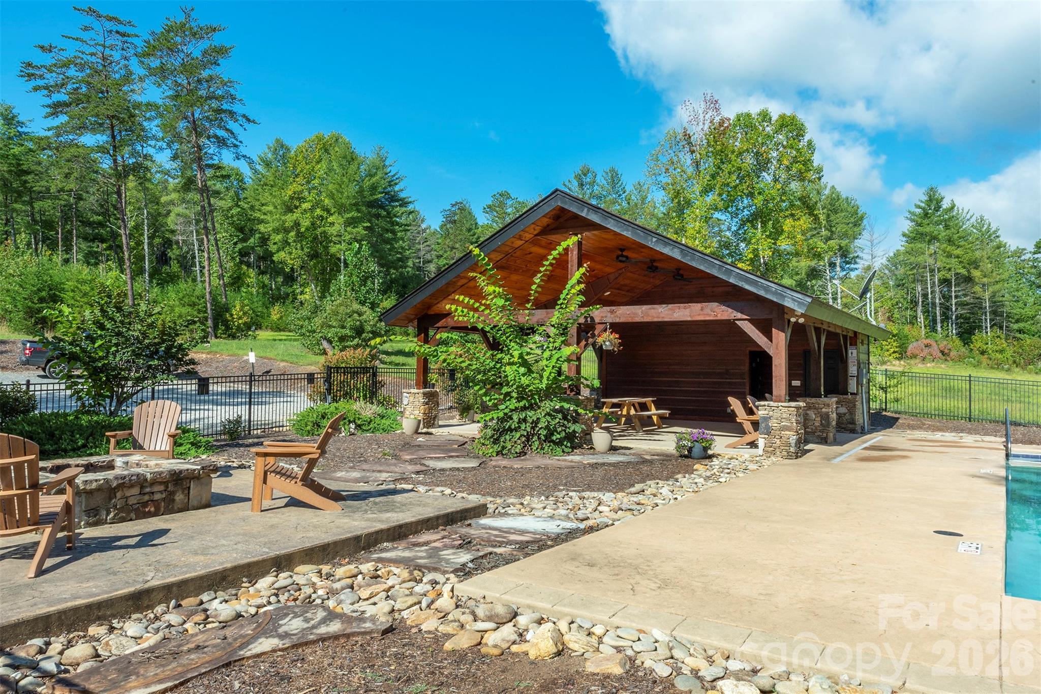 254 Peninsula Reserve Road Nebo NC 28761