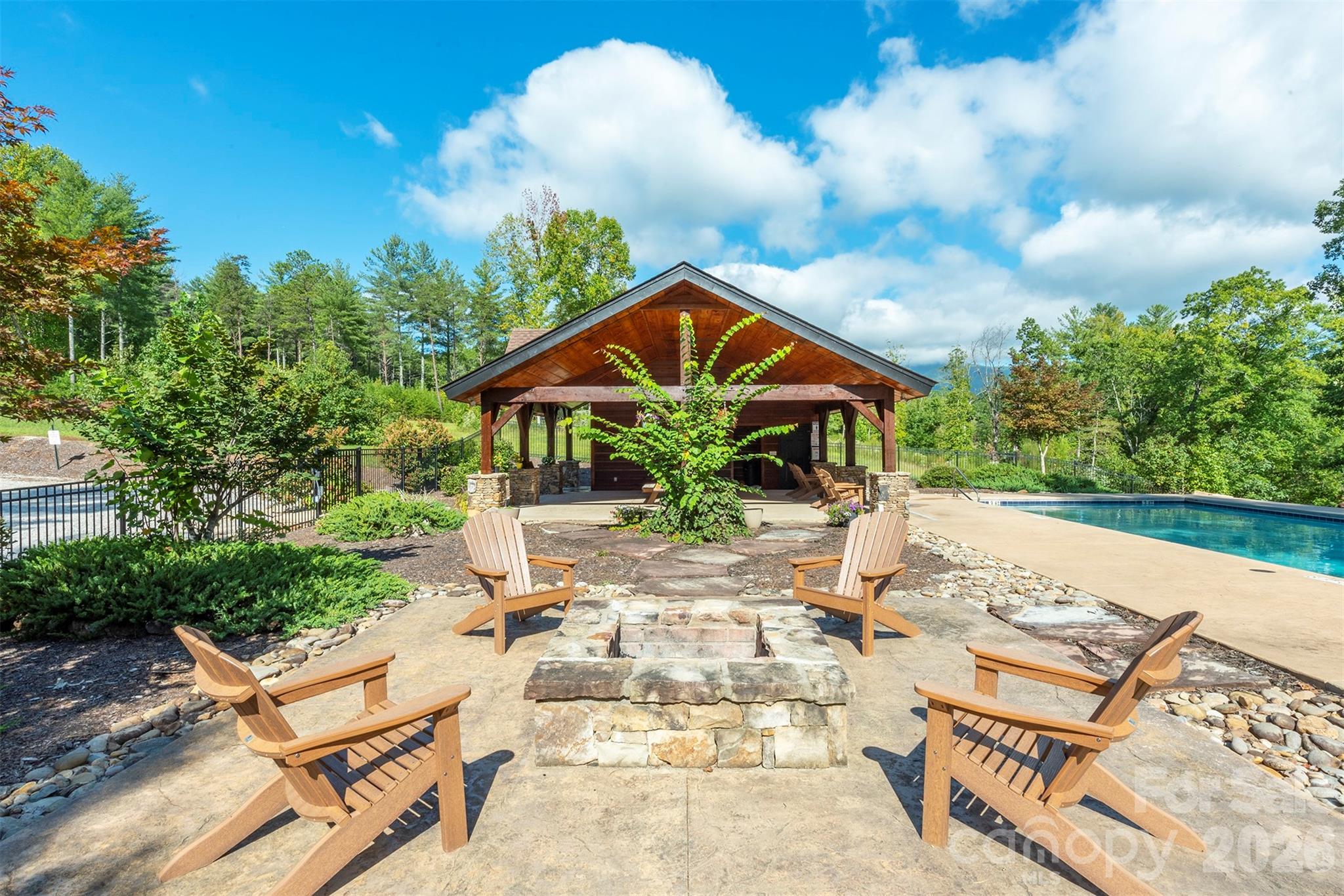 254 Peninsula Reserve Road Nebo NC 28761