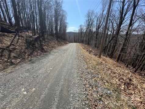 334-335-336 Hamlin Lane Mars Hill NC 28754