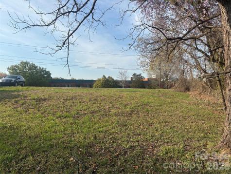 5432 Braxton Craven Road Trinity NC 27370