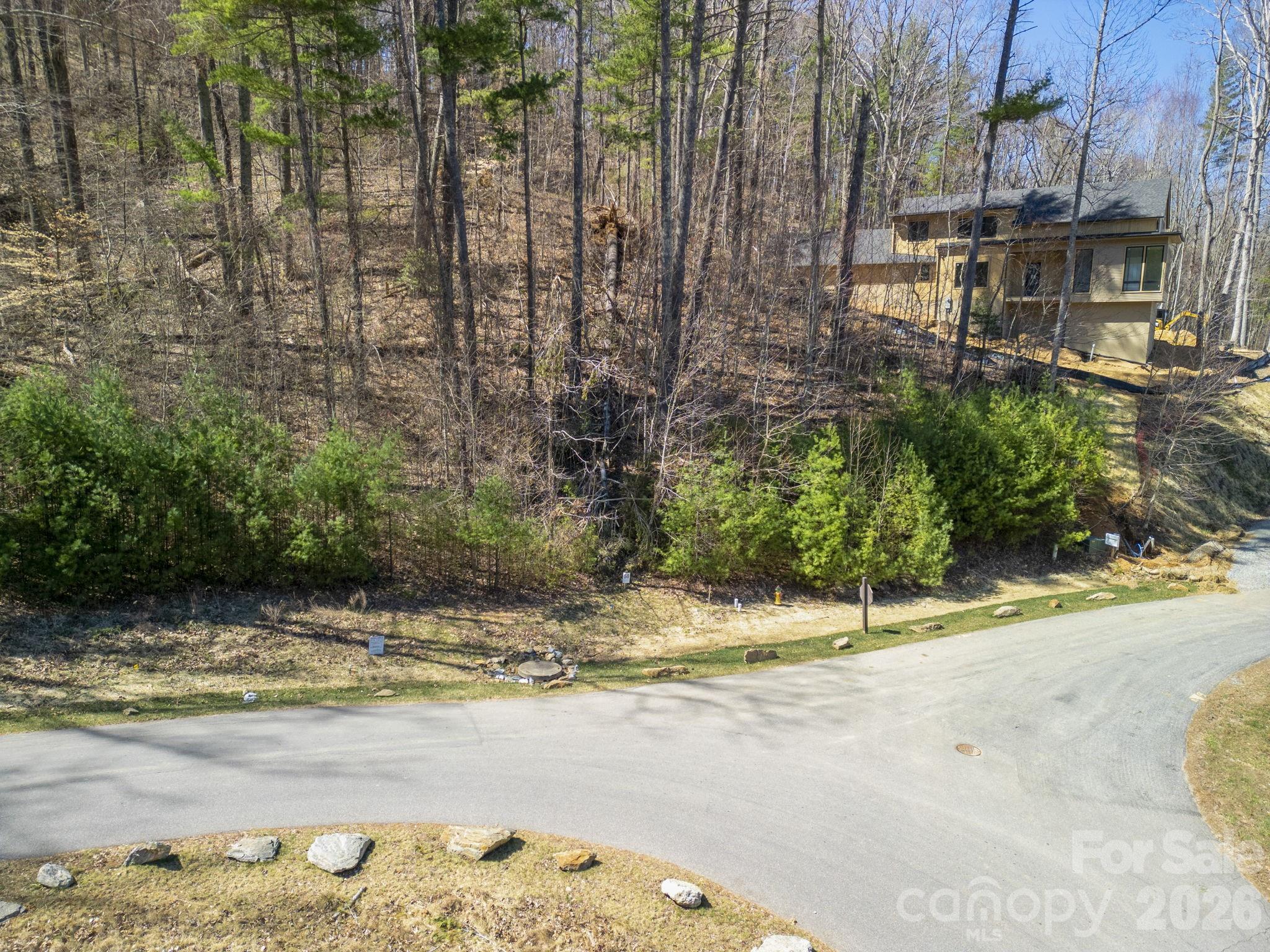 48 Longspur Lane Asheville NC 28804