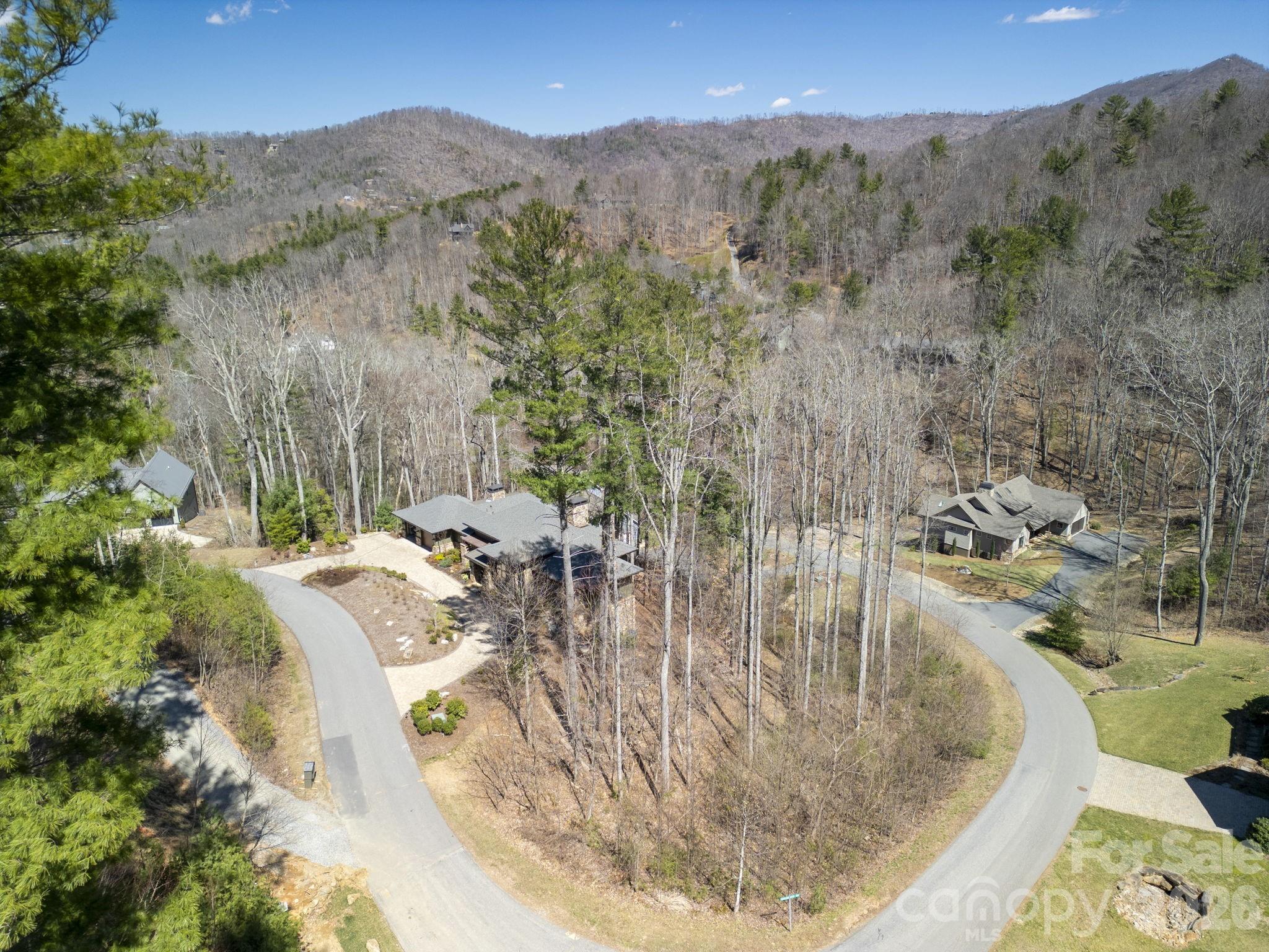 48 Longspur Lane Asheville NC 28804