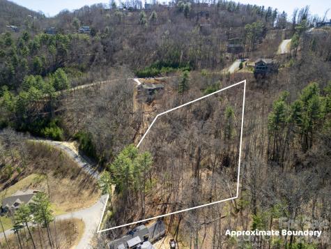 48 Longspur Lane Asheville NC 28804