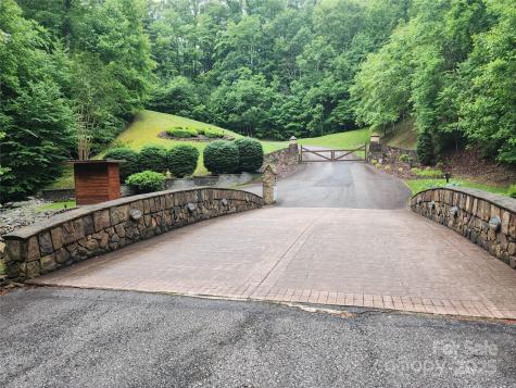 Tbd Derby Chase Court McGrady NC 28649