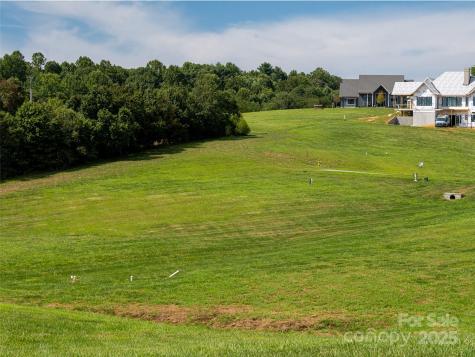 202 Soapstone Trail Mills River NC 28759