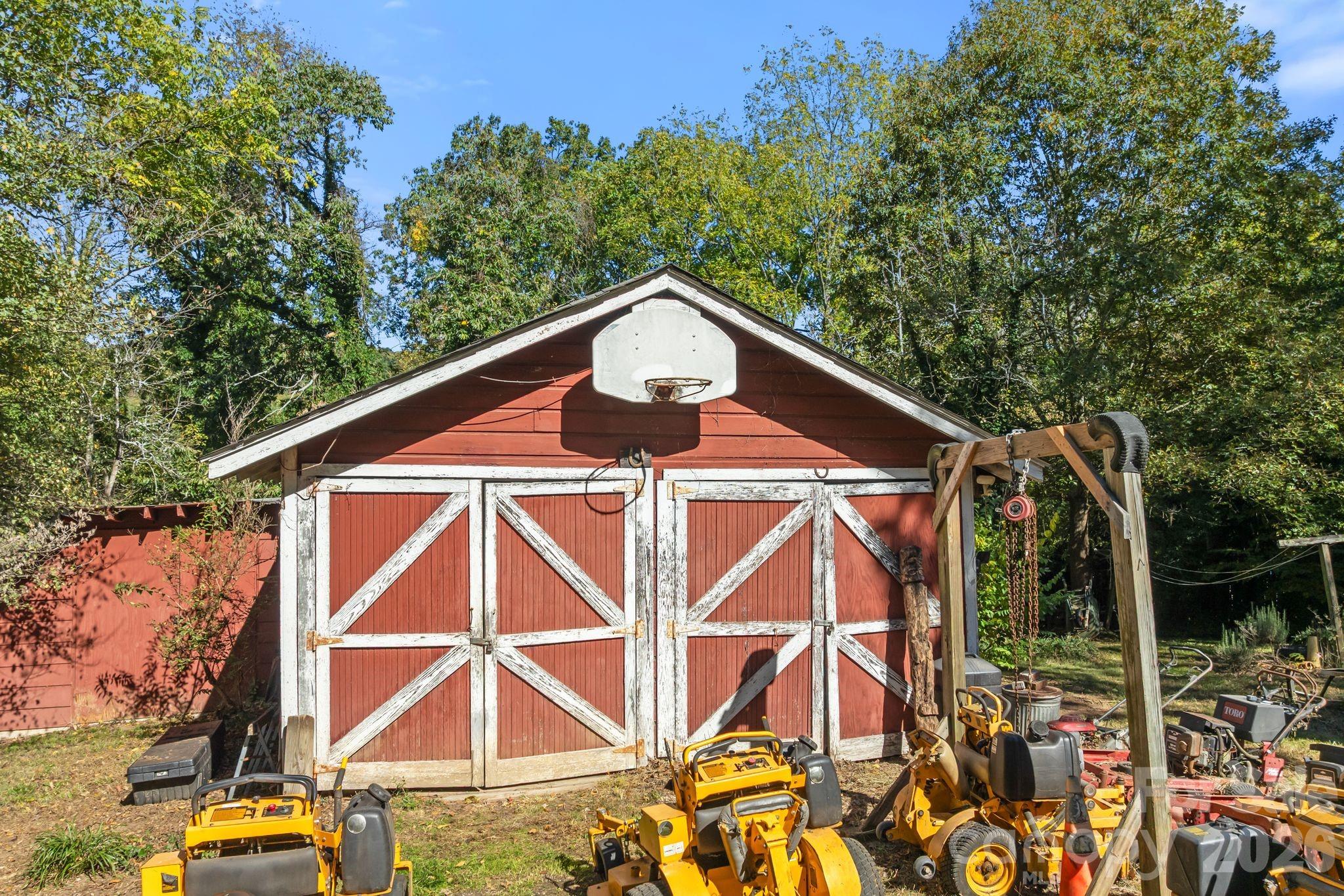 414 Beaucatcher Road Asheville NC 28805