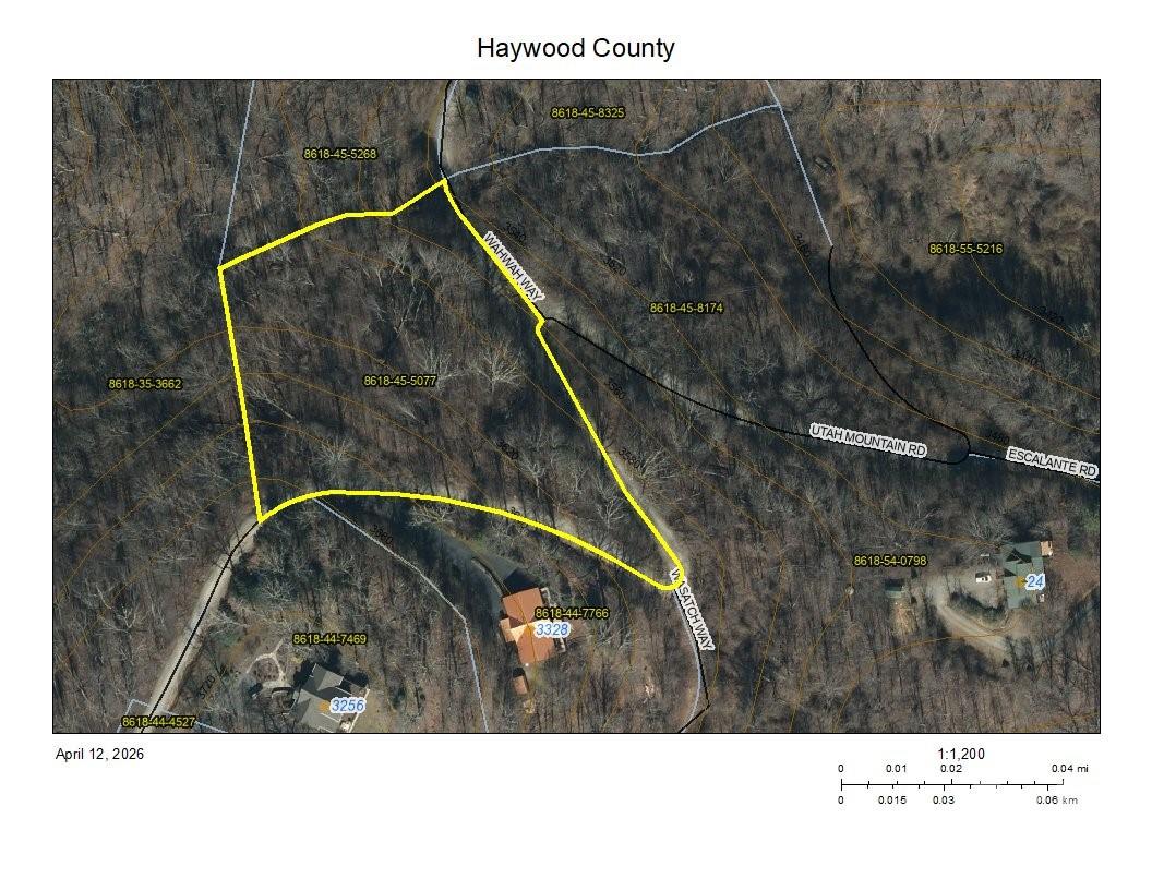 3355 Utah Mountain Road Waynesville NC 28785