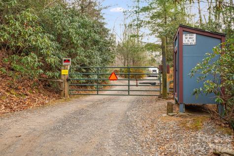 99999 Walker Mountain Lane Black Mountain NC 28711