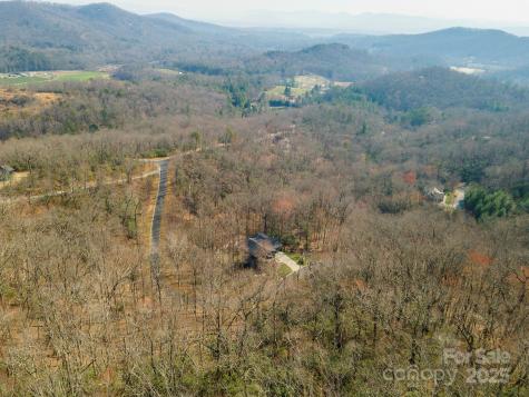 0 Shining Rock Path Horse Shoe NC 28742