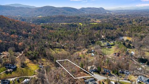 25 Briar Ridge Drive Fairview NC 28730