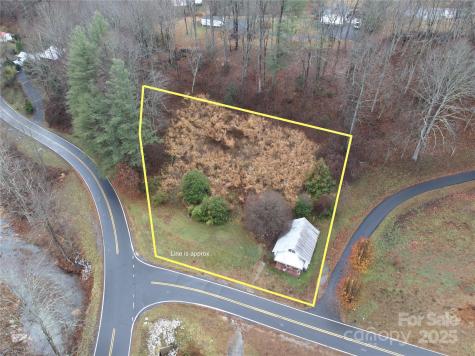 532 Pitman Road Bakersville NC 28705