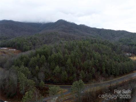 532 Pitman Road Bakersville NC 28705