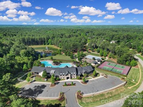 4079 Persimmon Road Lancaster SC 29720