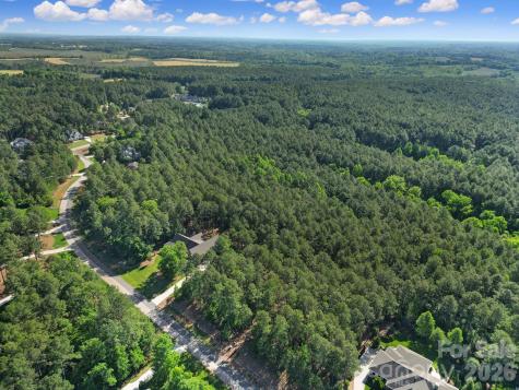 4079 Persimmon Road Lancaster SC 29720