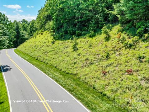 211 Bent Pine Trace Hendersonville NC 28739