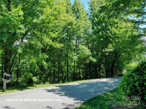 211 Bent Pine Trace Hendersonville NC 28739