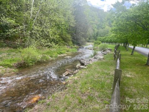 531 Roca Vista Drive Lenoir NC 28645