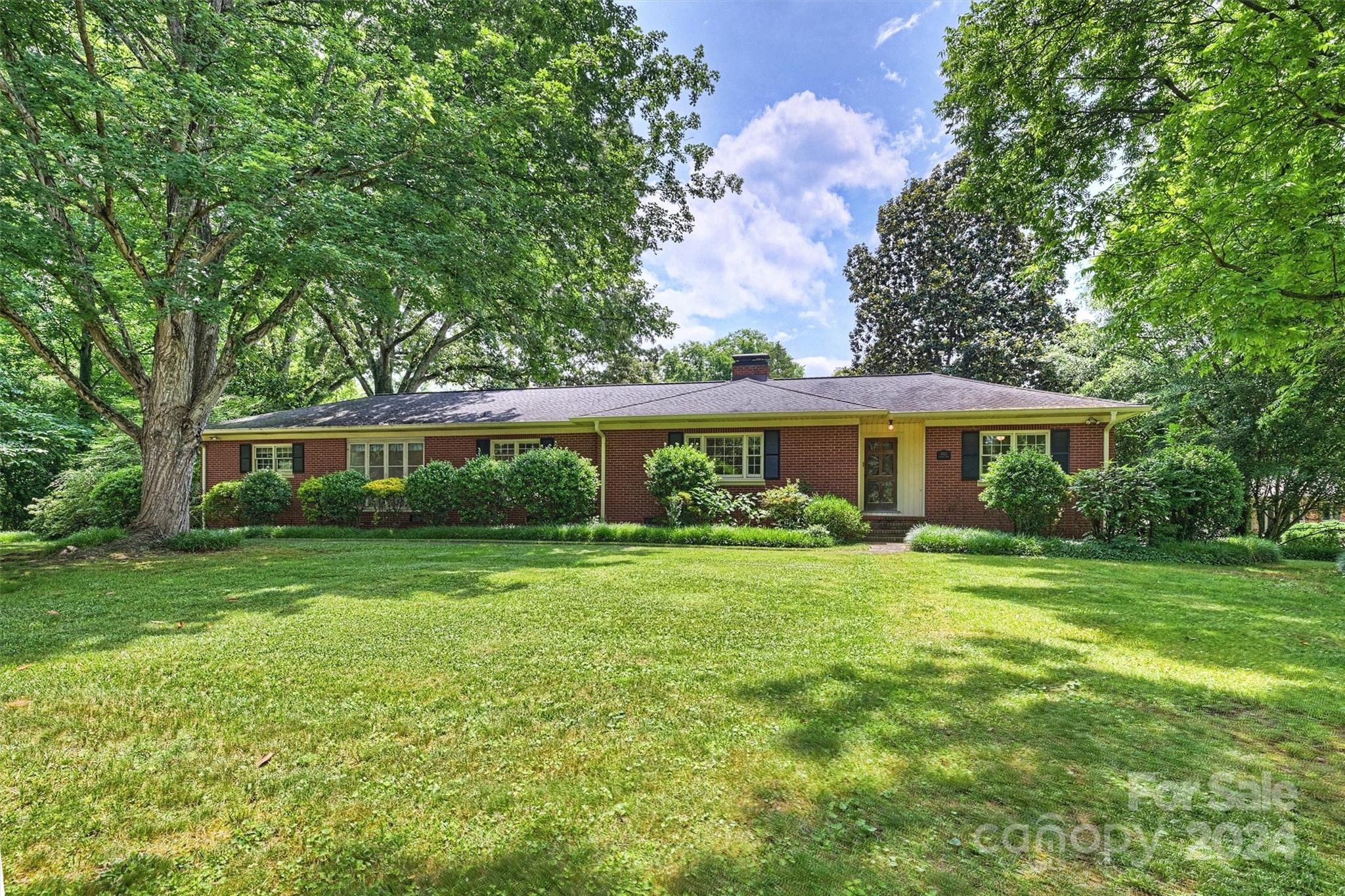 5925 Lansing Drive Charlotte NC 28270