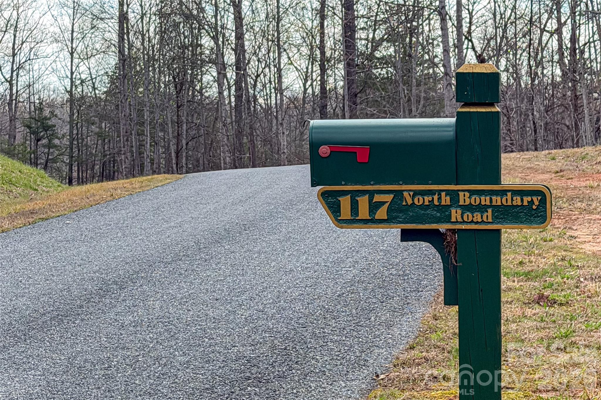 117 N Boundary Road Mill Spring NC 28756