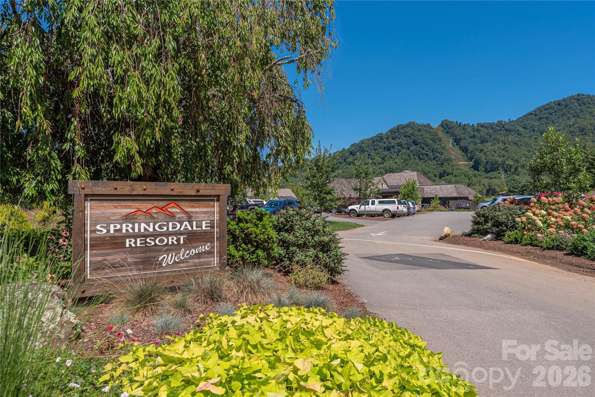 1345 Country Club Drive Canton NC 28716