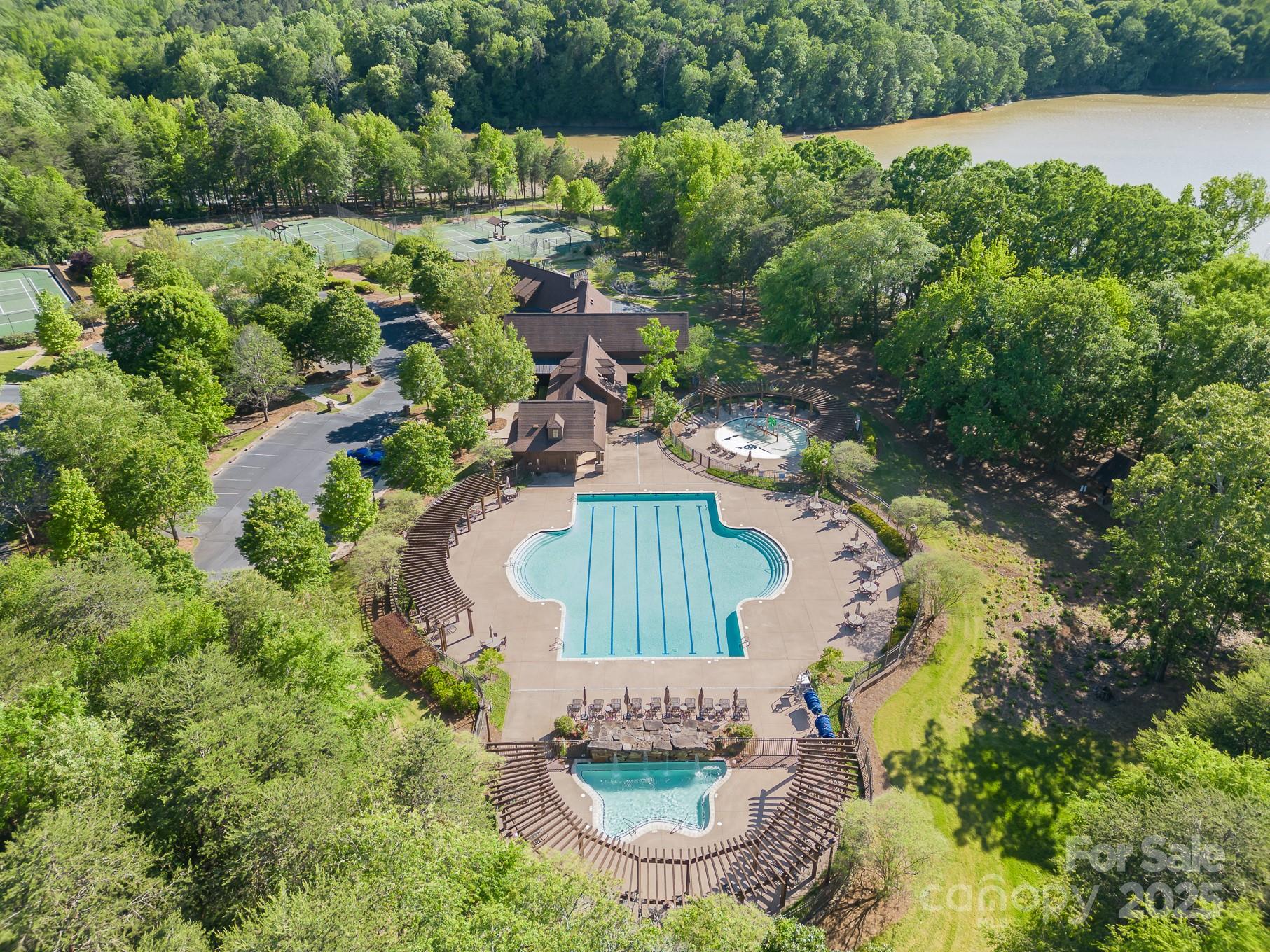 14229 Roe Buck Meadow Lane Charlotte NC 28278