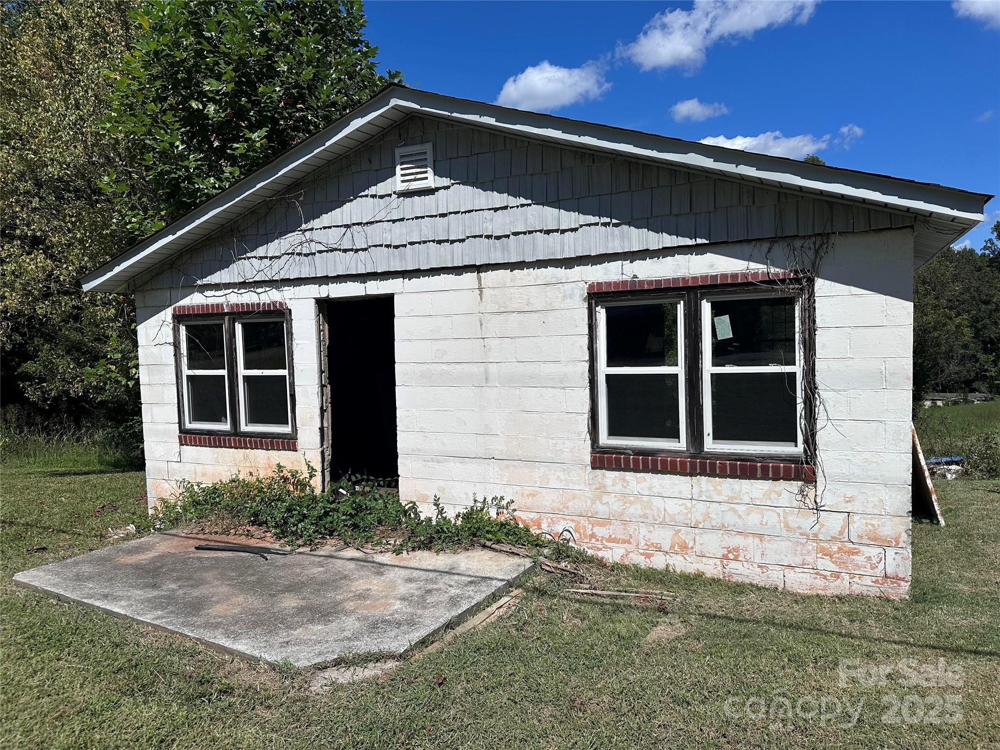 2082 Us 64 Highway W Mocksville NC 27028