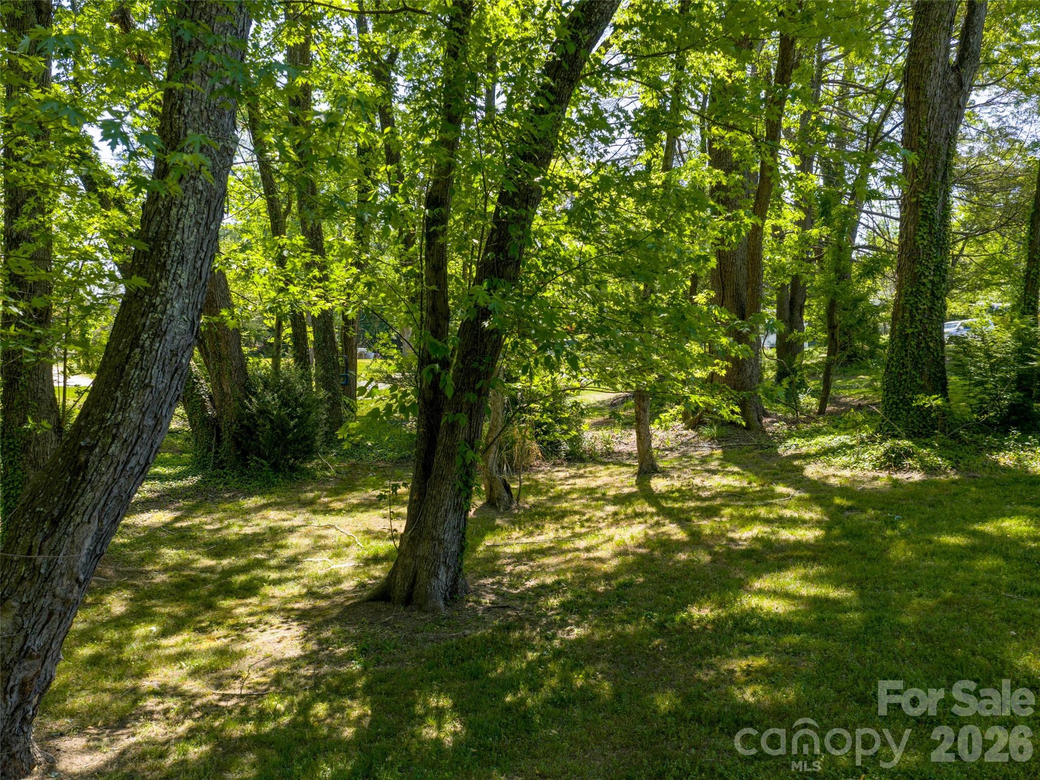 122 Glover Street Hendersonville NC 28792