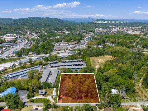 122 Glover Street Hendersonville NC 28792