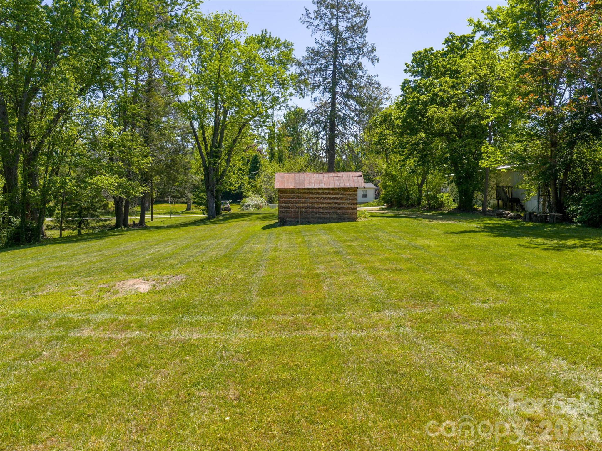 122 Glover Street Hendersonville NC 28792