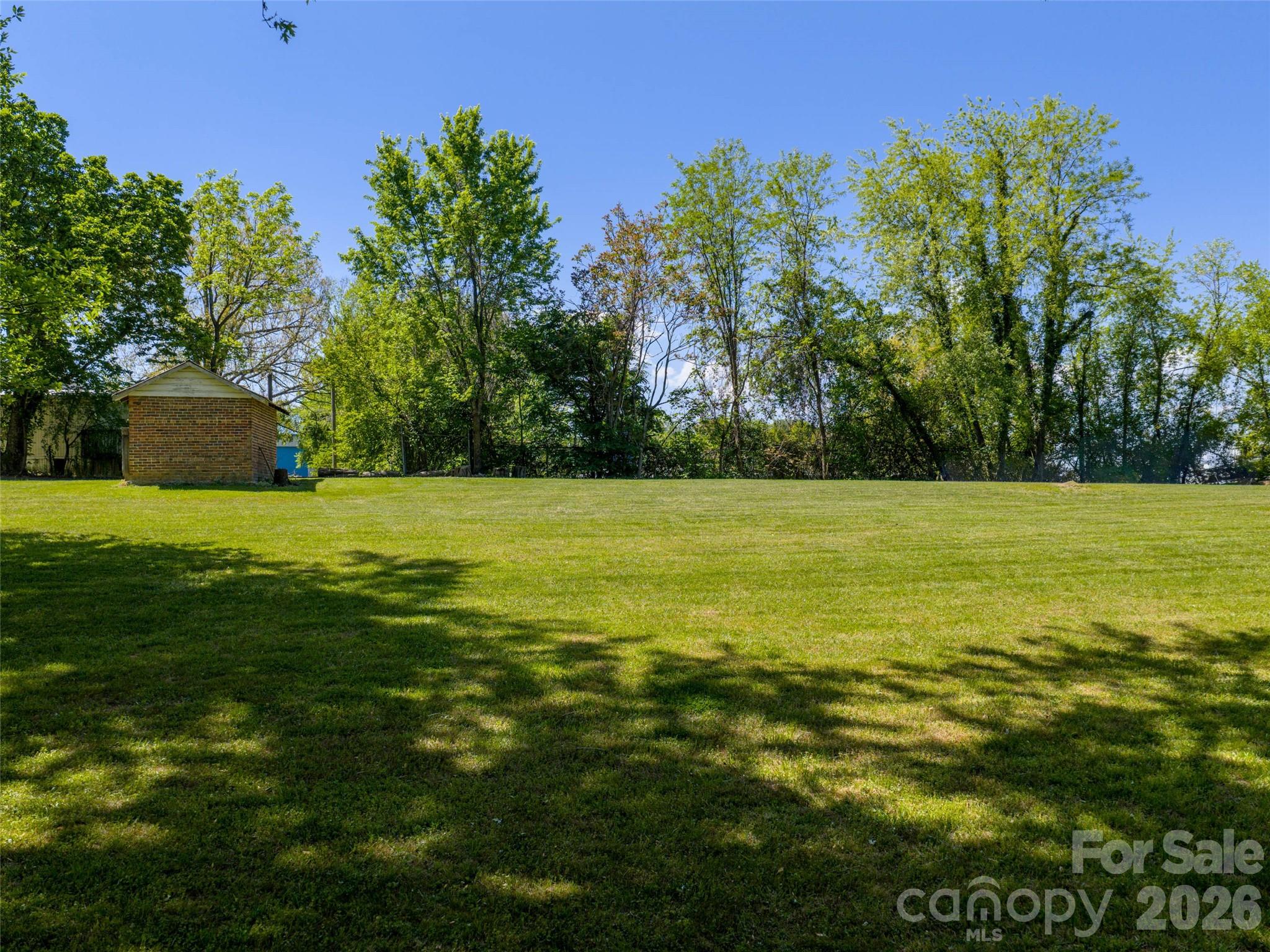 122 Glover Street Hendersonville NC 28792