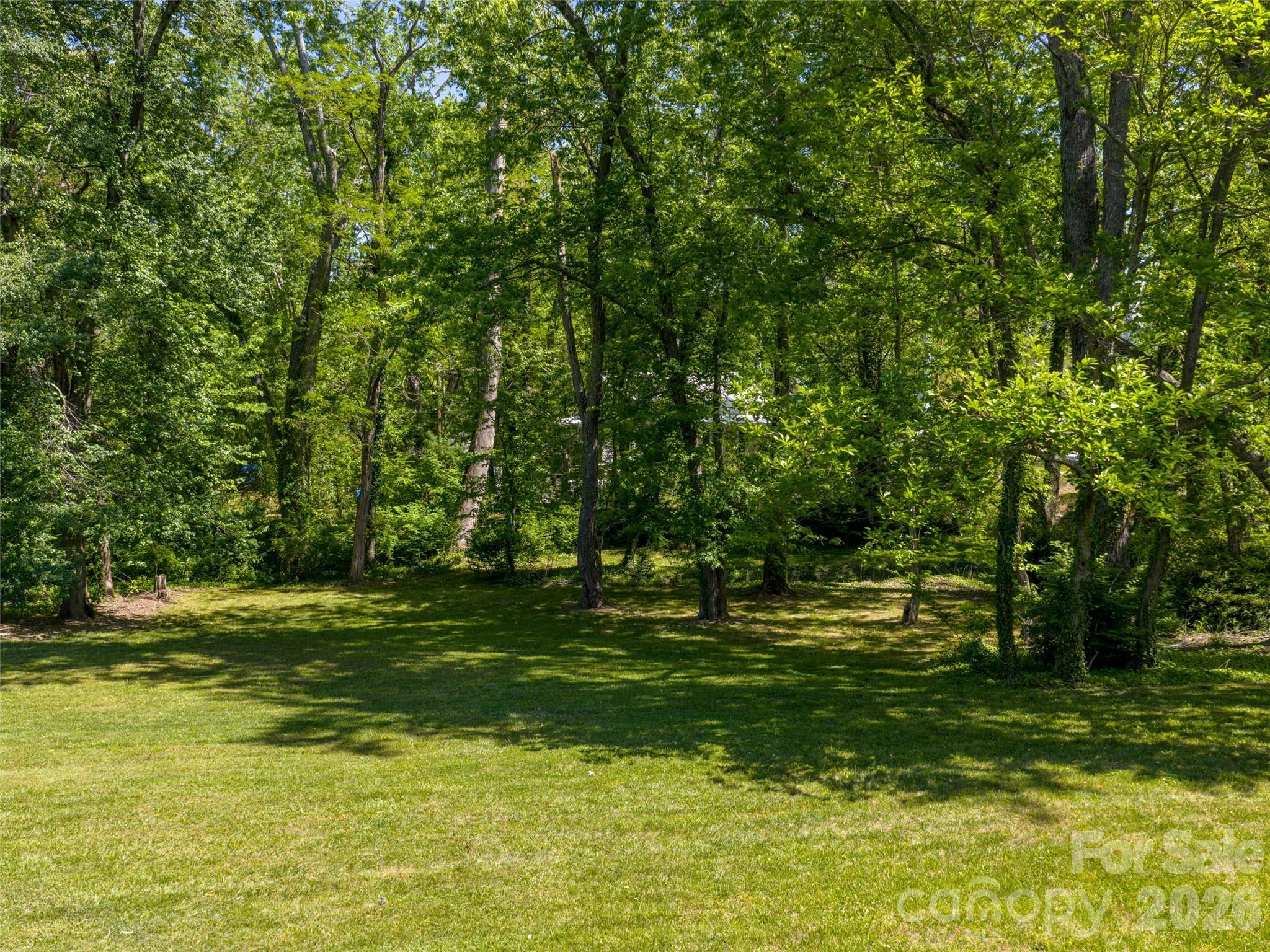 122 Glover Street Hendersonville NC 28792