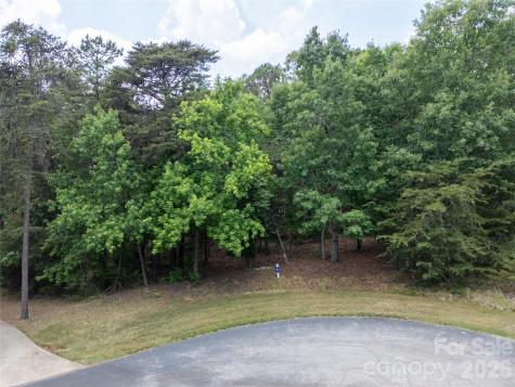 135 Deep Water Court New London NC 28127