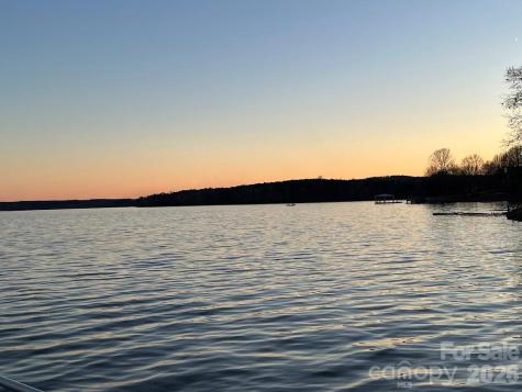 135 Deep Water Court New London NC 28127