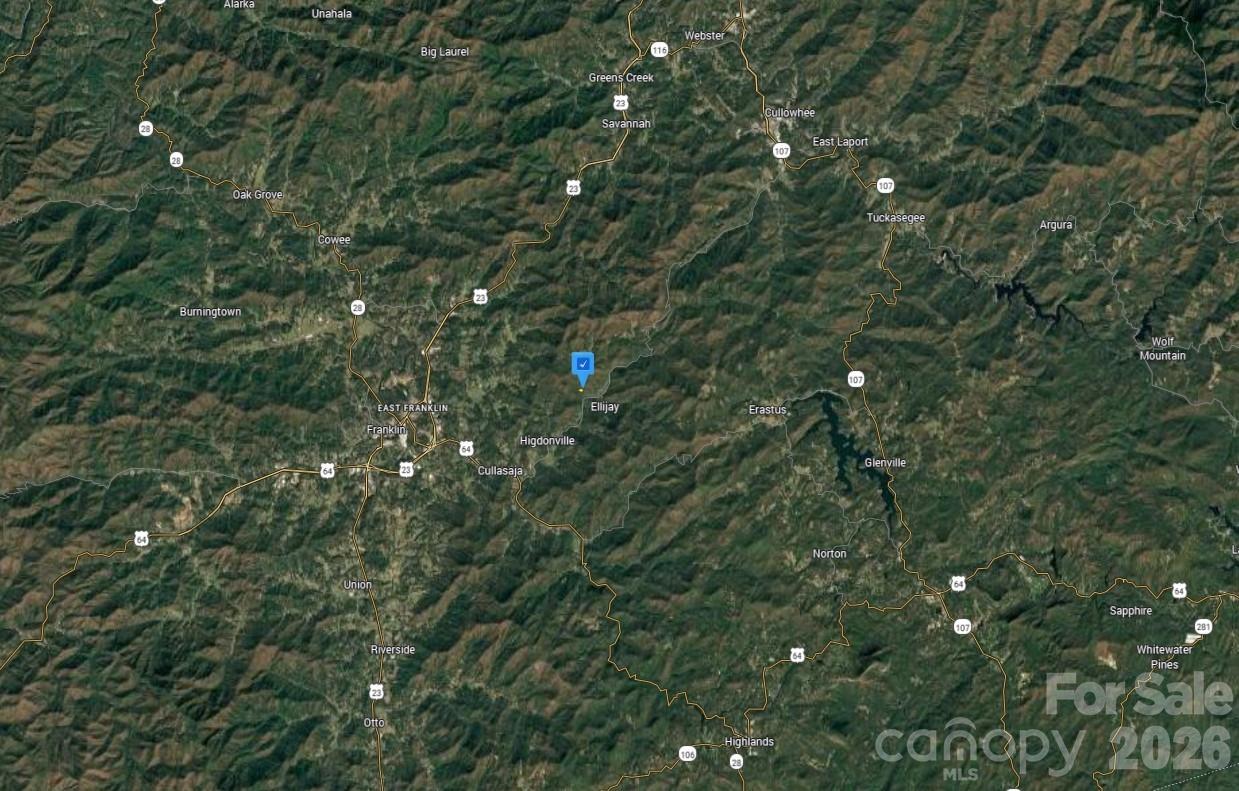 160 E Ridge Franklin NC 28734