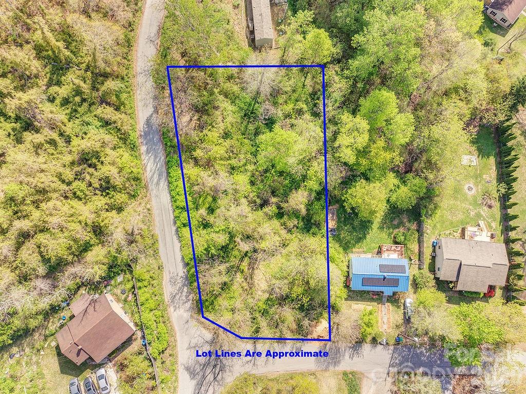 99999 Deavermont Circle Asheville NC 28806