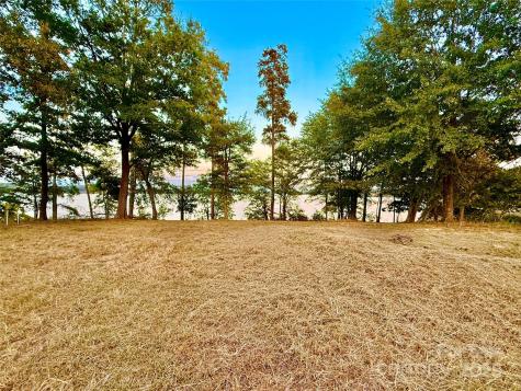 20 Hidden Circle Lane Ridgeway SC 29130