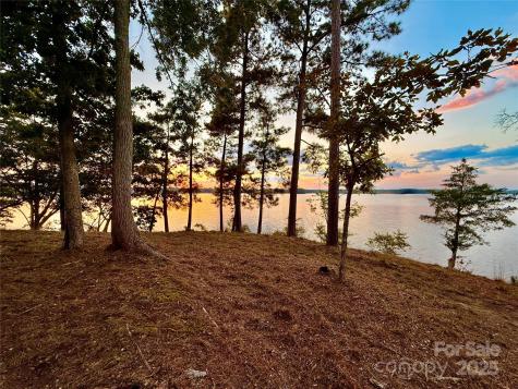 20 Hidden Circle Lane Ridgeway SC 29130