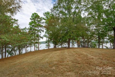 20 Hidden Circle Lane Ridgeway SC 29130